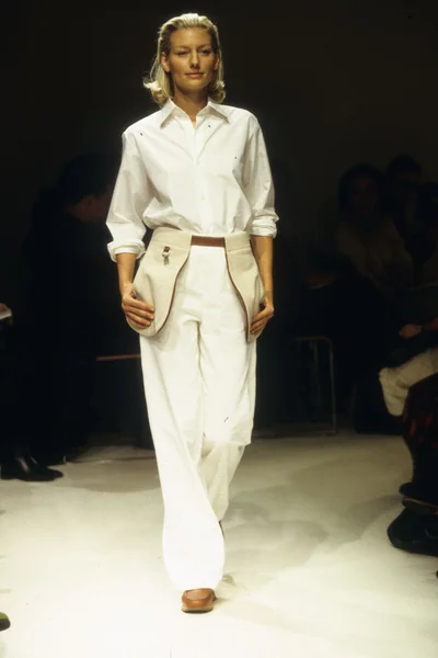 Look 7